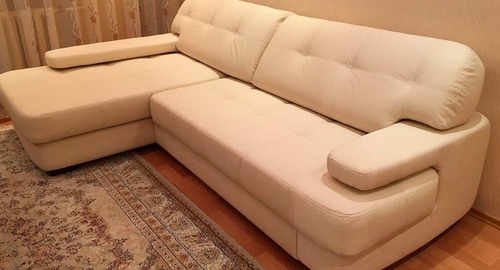 Обивка углового дивана.  Карачаевск