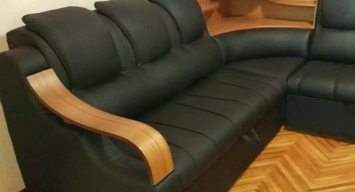 Перетяжка кожаного дивана. Карачаевск